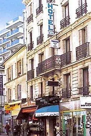 Avenir Hotel 2*