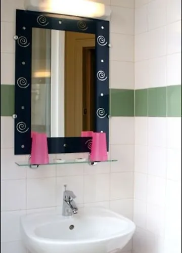 アヴェニール ホテル