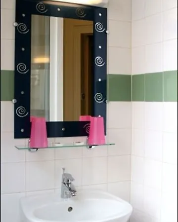 Avenir Otel